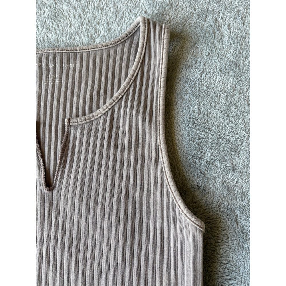 American Eagle Cropped Tank Top Small Brown Ribbed Notch Neck Minimalist Basic - Picture 4 of 14